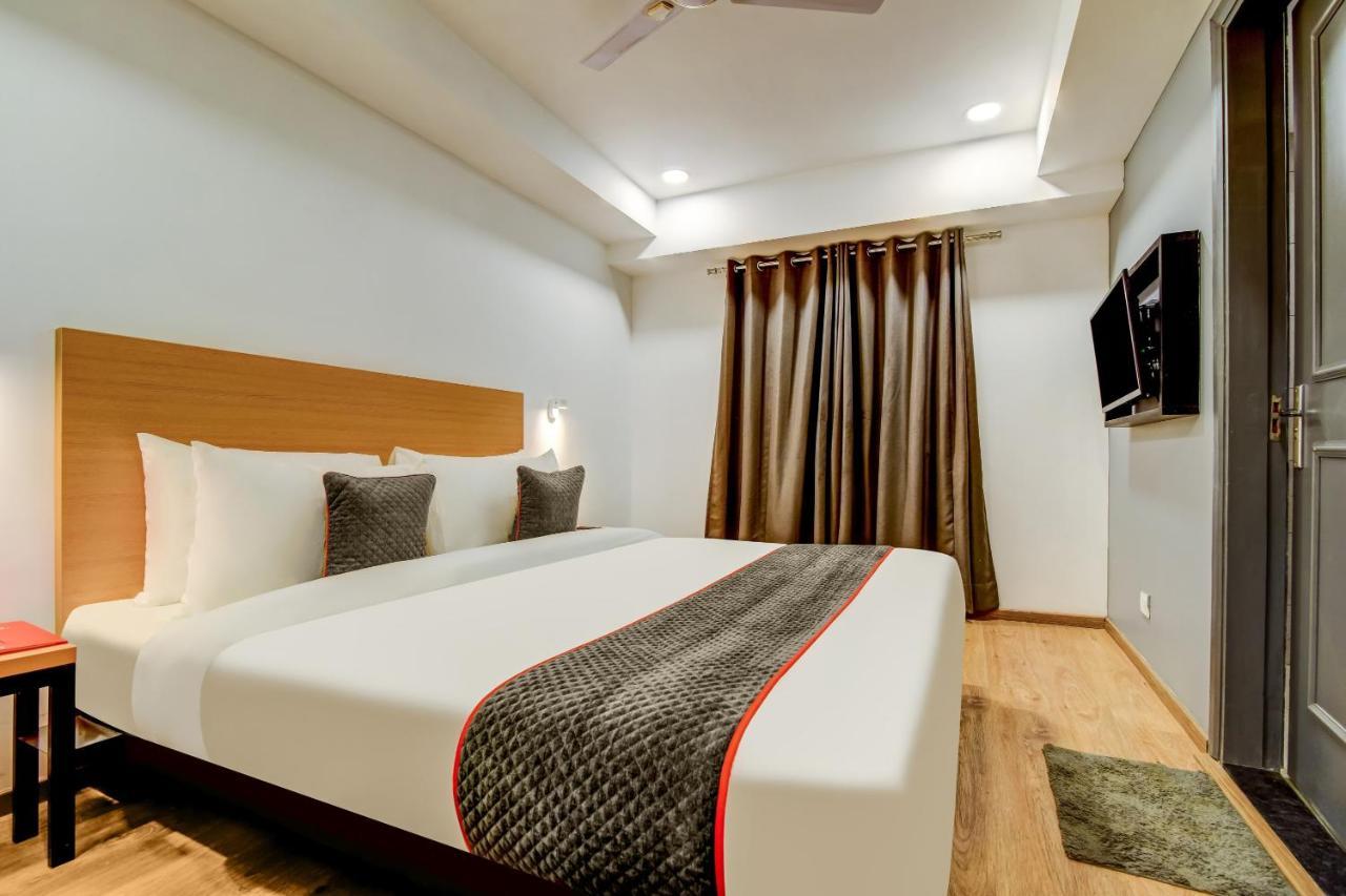 Hôtel Oyo Townhouse 115 Patel Nagar à New Delhi Extérieur photo
