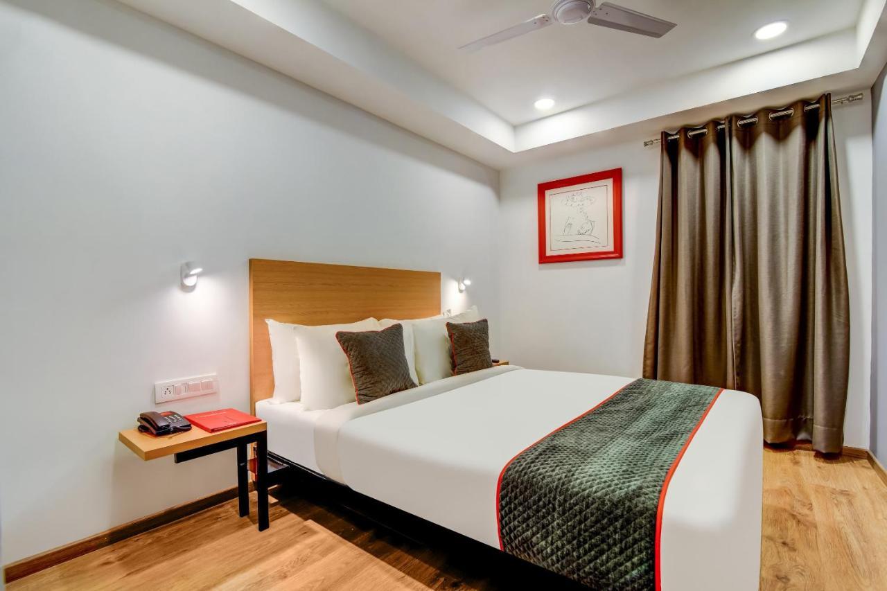 Hôtel Oyo Townhouse 115 Patel Nagar à New Delhi Extérieur photo