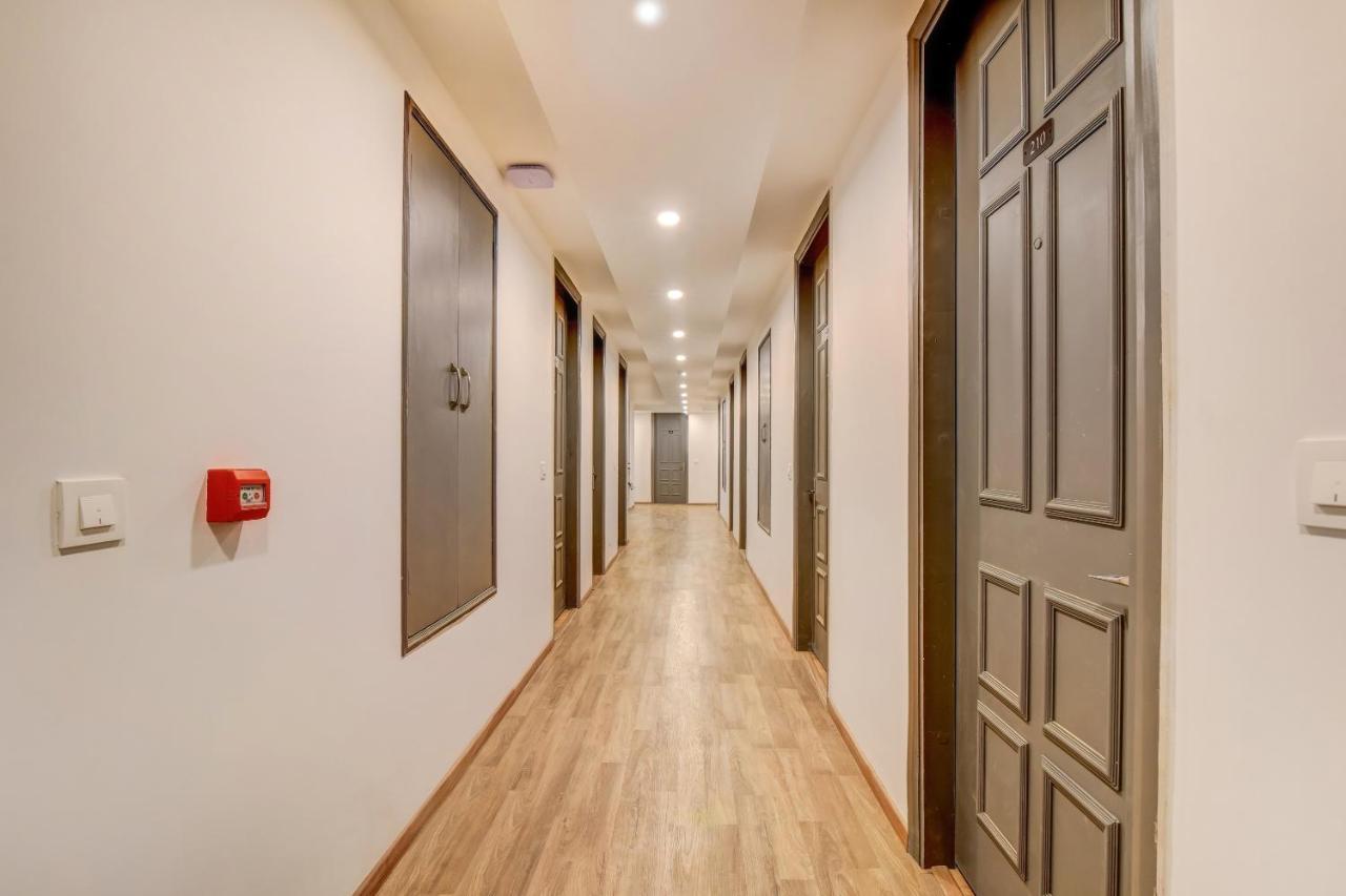 Hôtel Oyo Townhouse 115 Patel Nagar à New Delhi Extérieur photo
